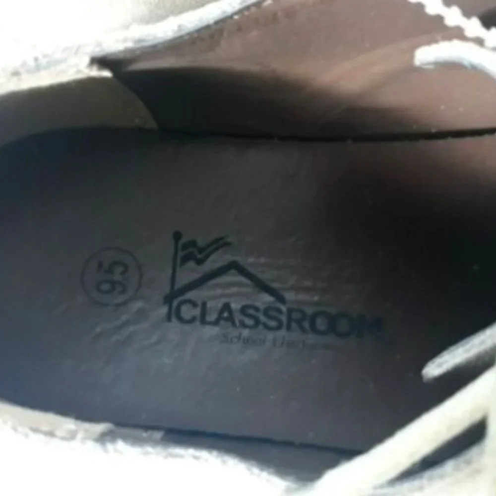Classroom School Uniform Oxford Shoes Youth Size 9.5 Tan Lace up "Bucky" - Picture 10 of 10